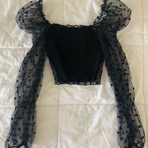Black puff sleeve top
